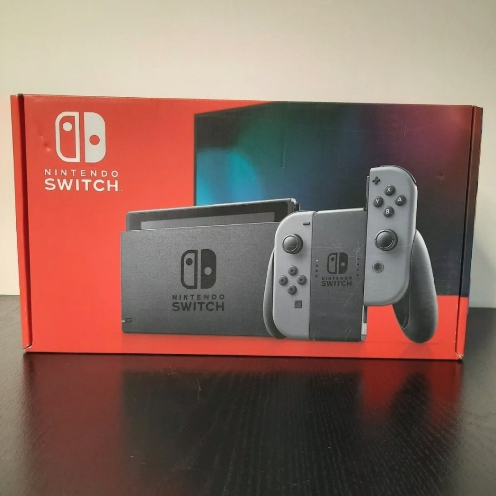 Nintendo Switch with Gray Joy-Con HAC-001(-01)